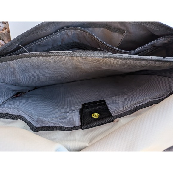 Timbuk2 Messenger Bag Black Yellow Logo Adjustable Strap Padded Back - Picture 5 of 6